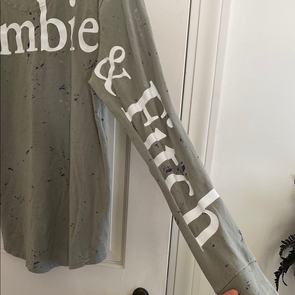 Y2K Abercrombie & Fitch Grayish Green Long Sleeve Tee Casual Comfort - Picture 4 of 5